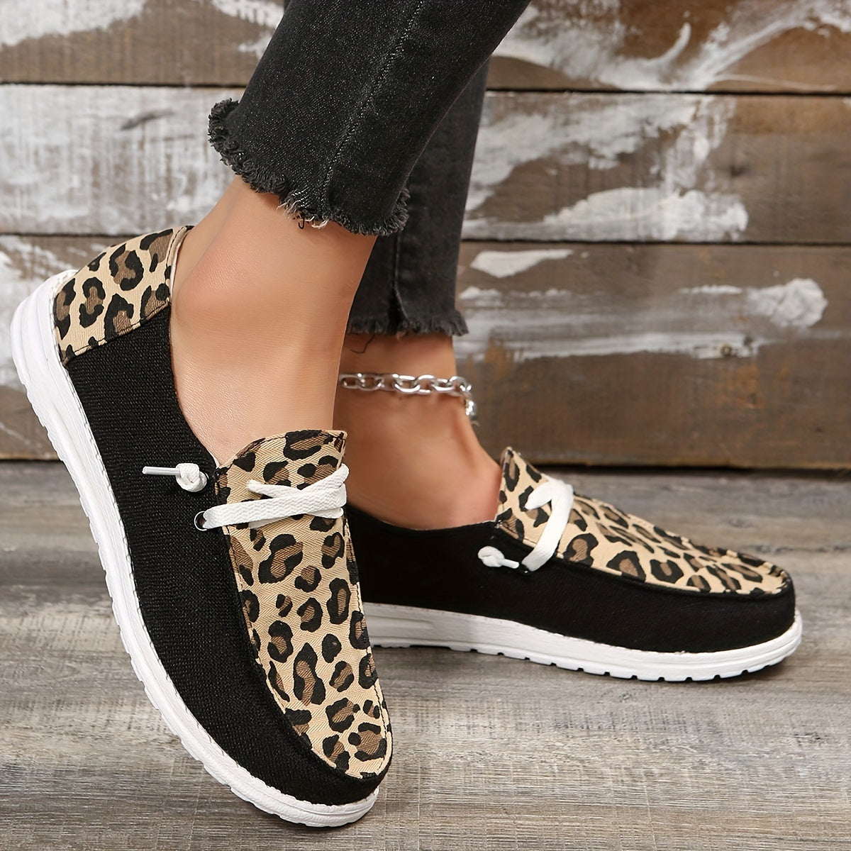 Leopard Printed Canvas Shoes, Casual Lace Up Sneakers